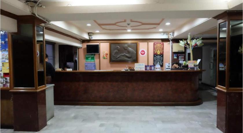 Oyo 903 Madame Kim Hostel Λαμπάνγκ Εξωτερικό φωτογραφία